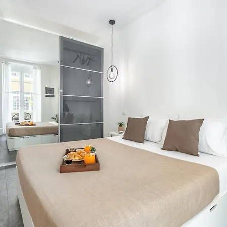 Urban Oak - Station 1 Min & Private Patio *
